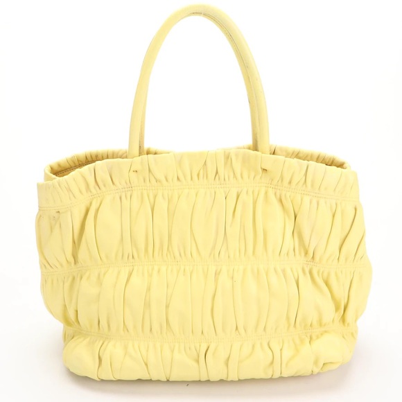 Beautiful Prada Nappa Gaufre Ruched Bow Yellow Leather Bag - Picture 4 of 10
